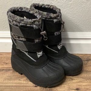 LANDS END BOYS 10 SNOW BOOTS Black Camo Hook & Loop Straps fleece insulated